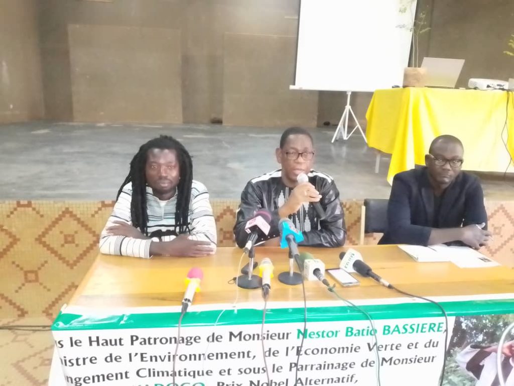 RAS Simposh en conférence de presse