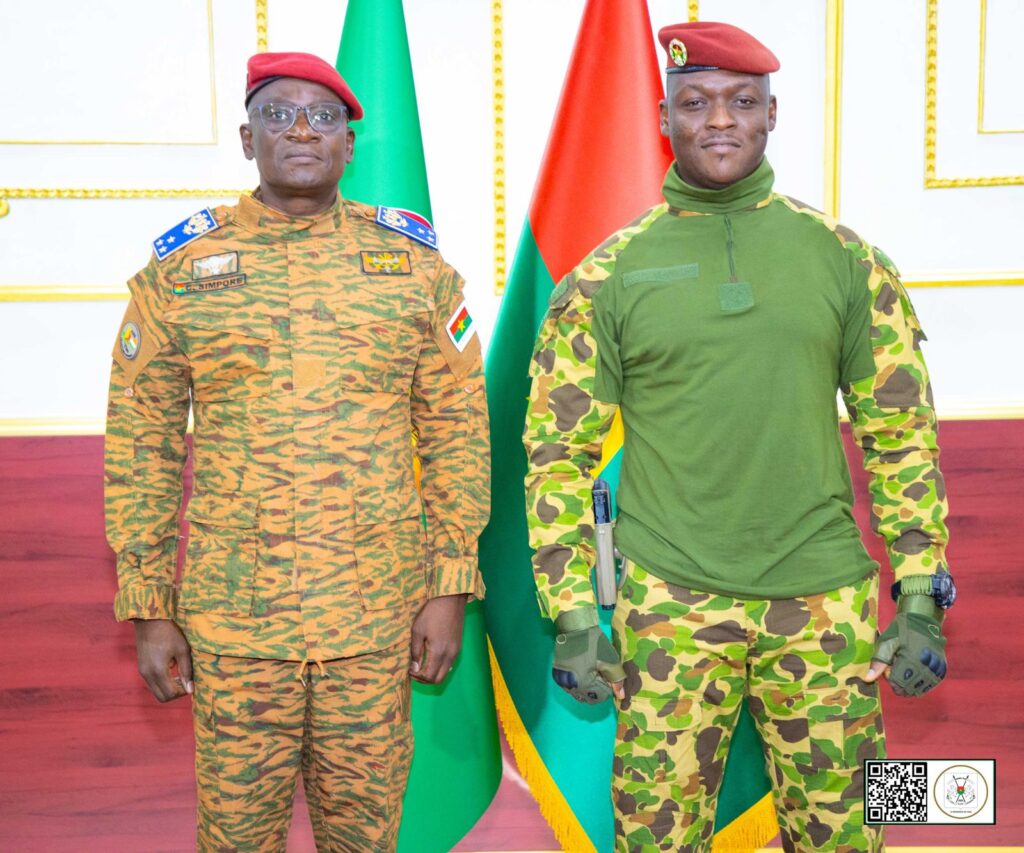 Le général Célestin Simporé a été promu Général de Division par le capitaine Ibrahim Traoré, chef suprême des forces armées nationales