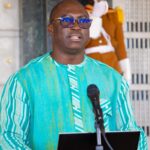 Burkina : un médecin revoqué et un adjudant de police retrogradé pour corruption